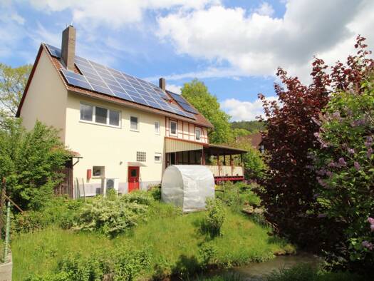 Einfamilienhaus zum Kauf 284.000 € 7 Zimmer 195 m² 768 m² Grundstück Braunsen Bad Arolsen 34454