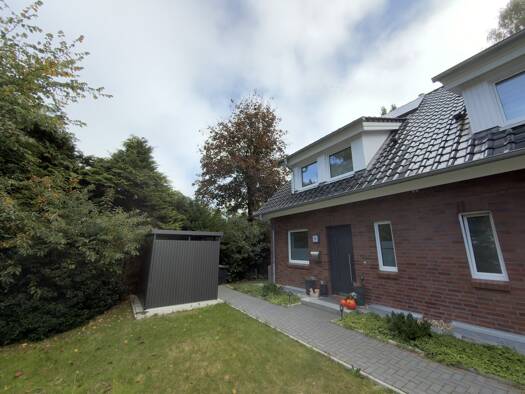 Doppelhaushälfte zur Miete 1.840 € 4 Zimmer 108,3 m² 400 m² Grundstück frei ab 01.01.2027 Am Brahmbusch 7 Holm-Seppensen Buchholz in der Nordheide 21244