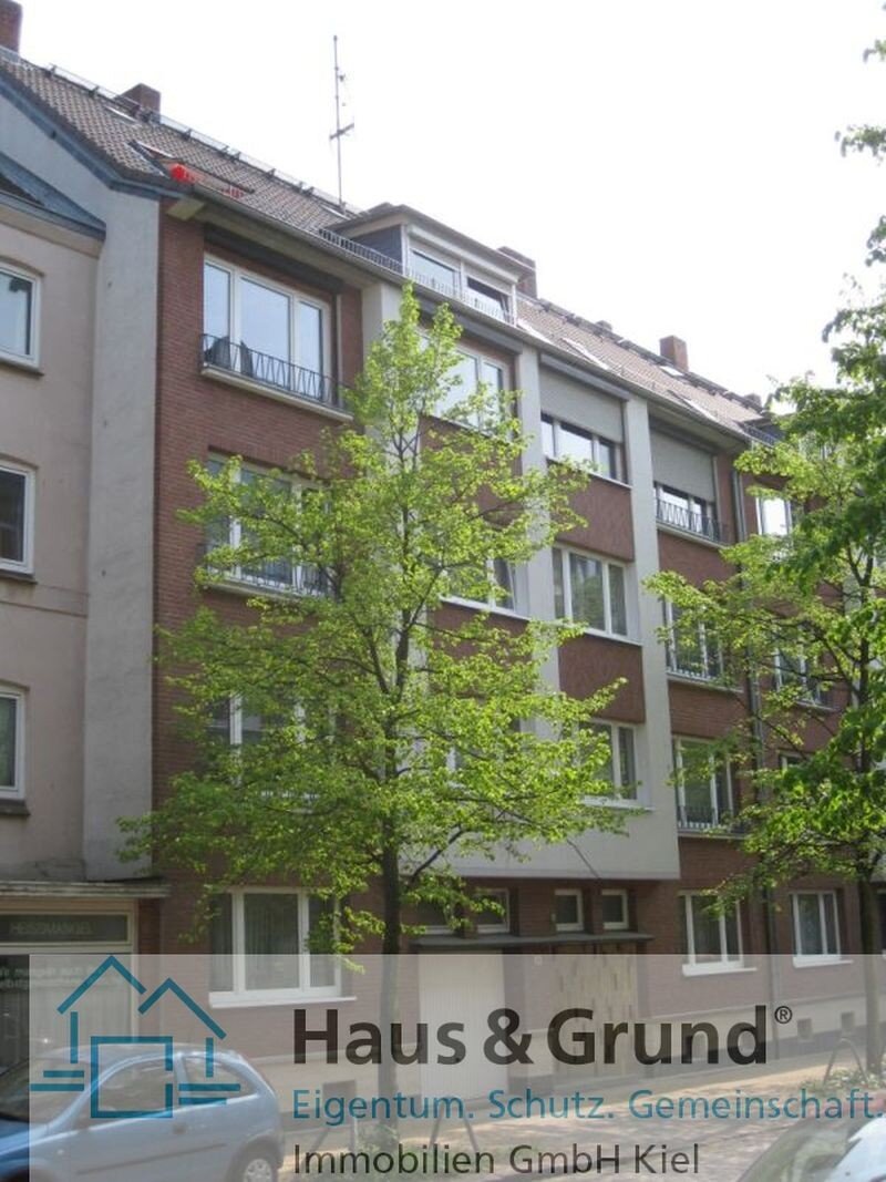 Wohnung zur Miete 550 € 2 Zimmer 61 m²<br/>Wohnfläche 3.<br/>Geschoss 01.04.2025<br/>Verfügbarkeit Danewerkstraße 10 Hassee Bezirk 4 Kiel 24113