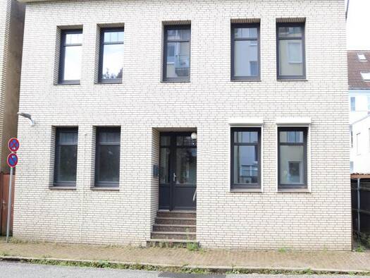 Mehrfamilienhaus zum Kauf 249.000 € 9 Zimmer 205 m² 246 m² Grundstück Cuxhaven 27472