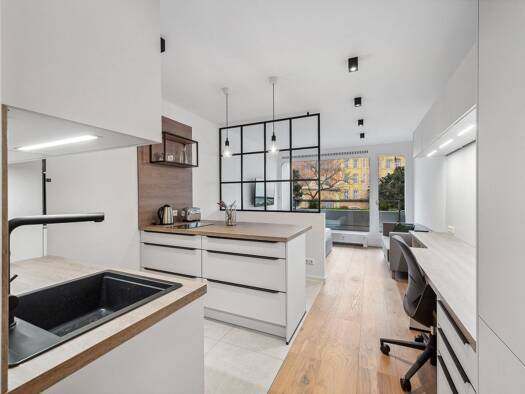 Studio zur Miete 1.850 € 1 Zimmer 33 m² 1. Geschoss frei ab 01.09.2026 Maxvorstadt München 80333