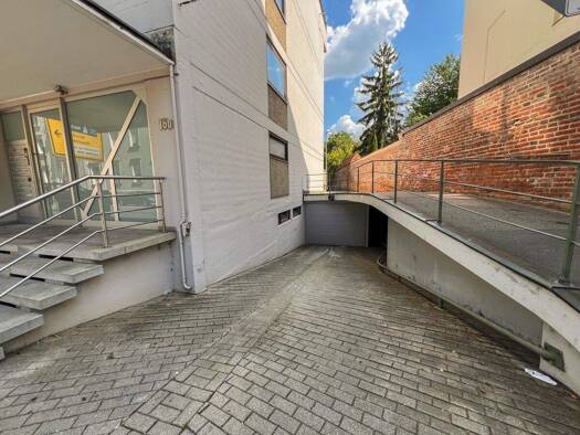 Tiefgaragenstellplatz zur Miete 100 € Altstadt Landshut 84028