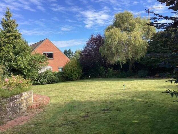 Einfamilienhaus zum Kauf provisionsfrei 380.000 € 6 Zimmer 179 m² 1.000 m² Grundstück Nelkenstraße 13 Barrien Syke 28857