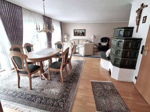 Einfamilienhaus zur Miete 1.500 € 5 Zimmer 184 m² 401 m² Grundstück frei ab 01.09.2026 Allersberg Allersberg 90584