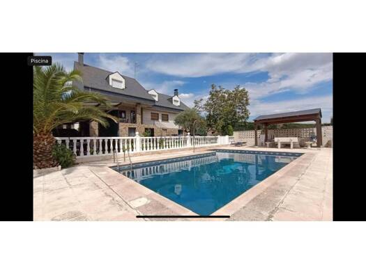 Villa zur Miete 3.500 € 6 Zimmer 1.090 m² 1.090 m² Grundstück >C. Cazadores > Alcorcón 28922