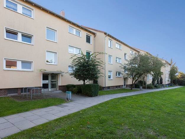 Wohnung zur Miete 590 € 3 Zimmer 59 m² frei ab 21.09.2026 Max-Kuhlemann-Straße 14 Misburg-Süd Misburg - Anderten 30559