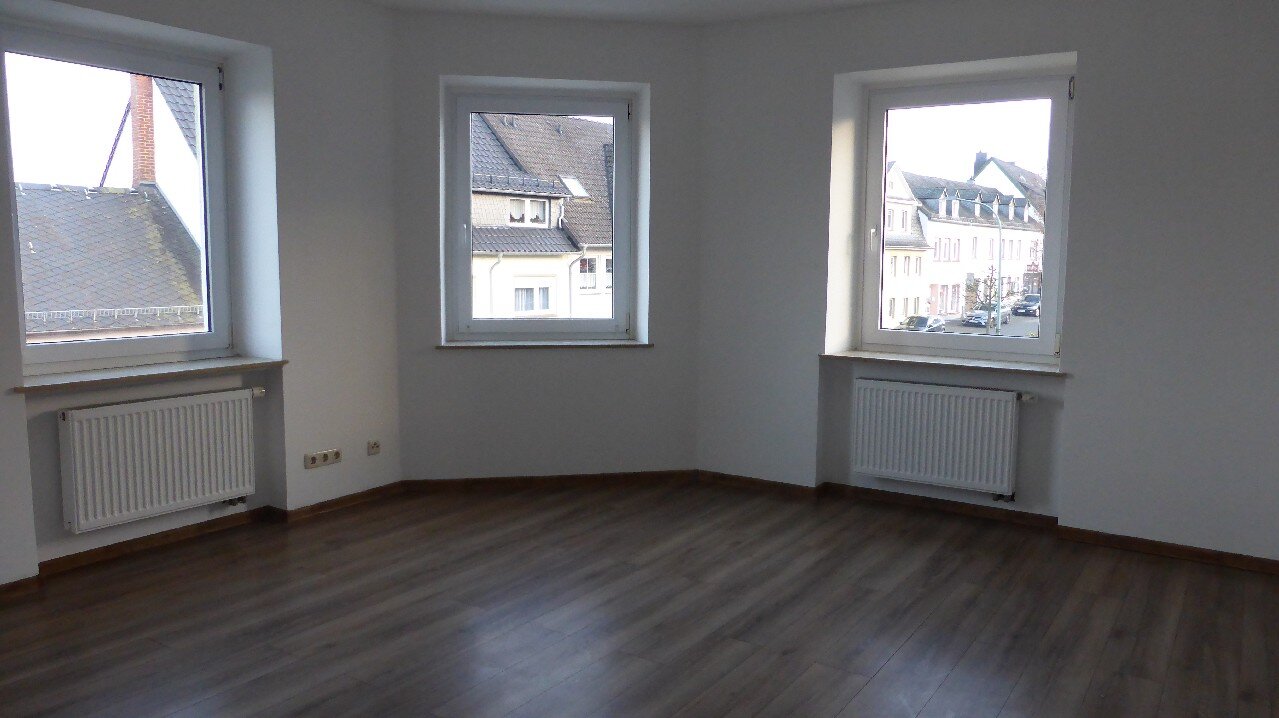 Wohnung zur Miete 670 € 3 Zimmer 90 m²<br/>Wohnfläche 1.<br/>Geschoss Gartenstraße 13 b Daun Daun 54550