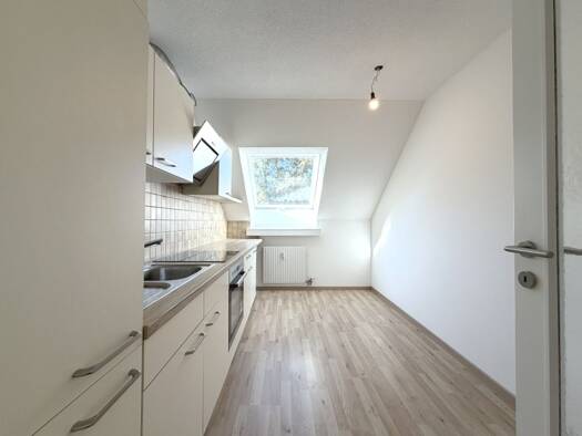 Wohnung zur Miete 1.089 € 3 Zimmer 72,6 m² frei ab 01.12.2026 Fährestrasse 18a Höchst 6973
