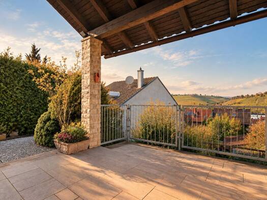 Einfamilienhaus zum Kauf 498.000 € 7 Zimmer 144 m² 426 m² Grundstück Heidingsfeld Würzburg 97084