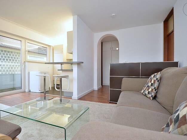 Wohnung zur Miete 1.350 € 2 Zimmer 46 m² 1. Geschoss frei ab 01.05.2026 Plieningen Stuttgart 70599