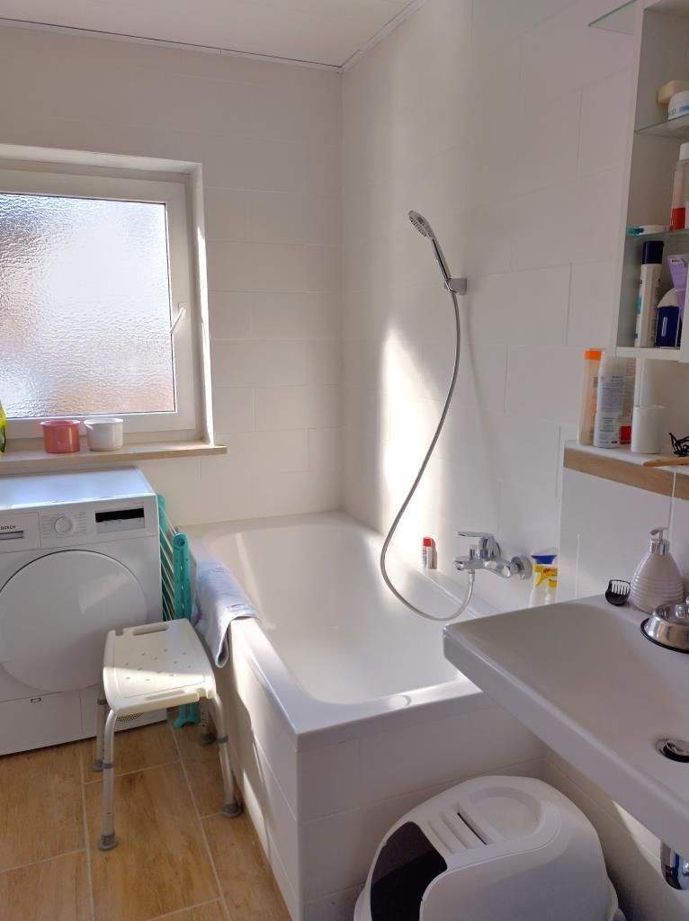 Immobilie in Rednitzhembach - 3,5-Zimmer ETW mit Balkon in Rednitzhembach / Wohnung kaufen - Bild 2