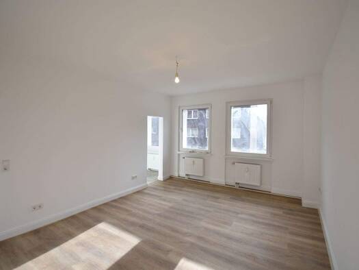 Studio zur Miete 375 € 1 Zimmer 28,9 m² 2. Geschoss frei ab 01.03.2026 Horststraße 58 Untermeiderich Duisburg 47137
