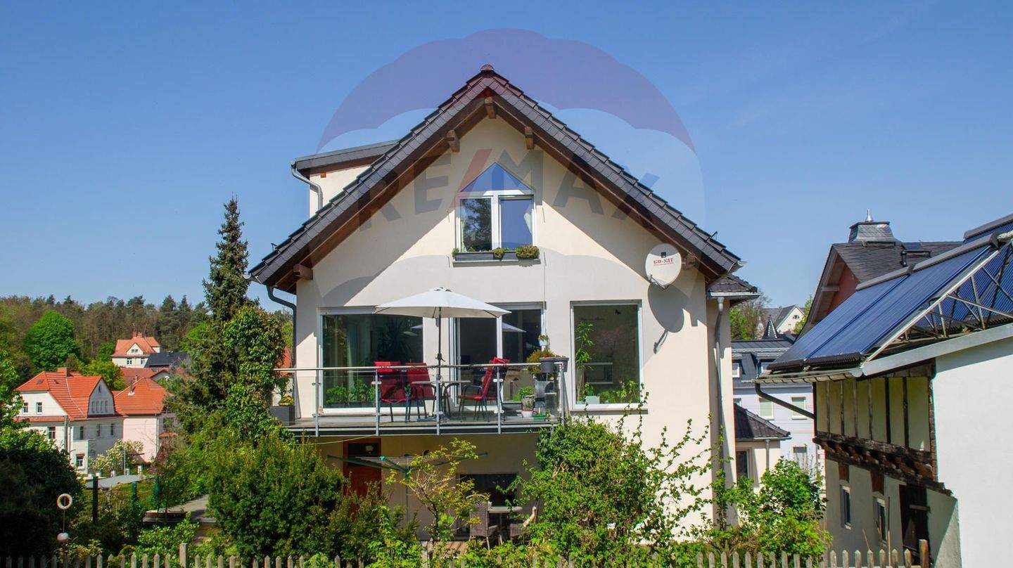 Immobilie in Bad Klosterlausnitz - Exklusives, modern und energieeffizient saniertes Zweifamilienhaus in Bad Klosterlausnitz - Bild 0