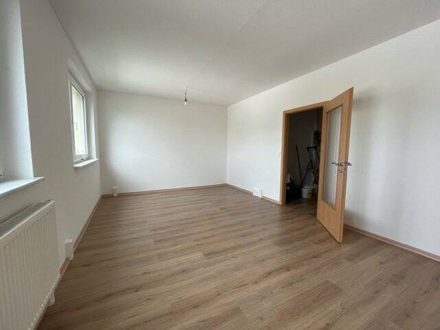 Property thumbnail 3