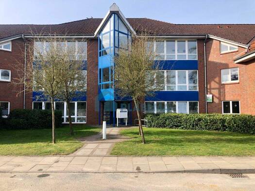 Wohnung zur Miete 1.528 € 4 Zimmer 125,5 m² frei ab sofort Friedrichsthal Schwerin 19057