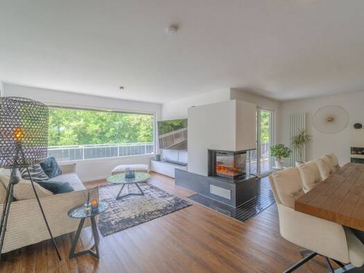 Einfamilienhaus zum Kauf 1.100.000 € 10 Zimmer 273 m² 1.017 m² Grundstück Auringen Wiesbaden 65207