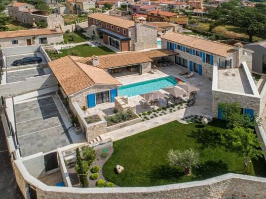 Haus zum Kauf 8.000.000 € 16 Zimmer 1.321 m² Kanfanar Kanfanar