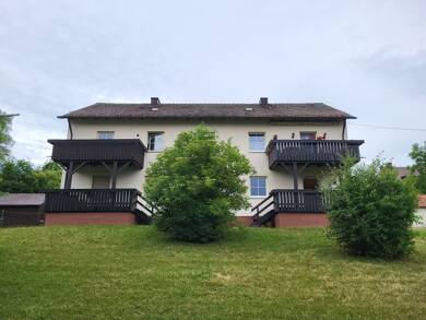 Mehrfamilienhaus zum Kauf als Kapitalanlage geeignet 947.000 € 613 m² 3.700 m² Grundstück Richard Wagner Str Sulzbach-Rosenberg Sulzbach-Rosenberg 92237