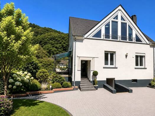 Einfamilienhaus zur Miete 1.250 € 4 Zimmer 110 m² frei ab 15.09.2026 Ehrang Trier 54293
