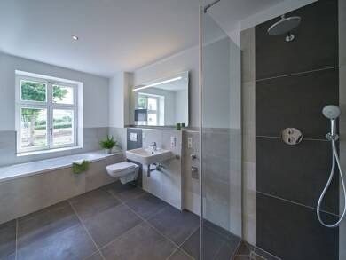 Terrassenwohnung zur Miete 650 € 3 Zimmer 88,2 m² EG frei ab sofort Gellertstraße 50 Hainichen Hainichen 09661