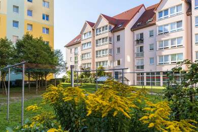 Wohnung zum Kauf provisionsfrei 110.000 € 2 Zimmer 59 m² Dachgeschoss Waren Waren (Müritz) 17192