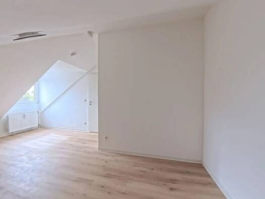 Wohnung zur Miete 630 € 2 Zimmer 45 m² Geschoss 3/3 frei ab 01.11.2026 Ingolstadt Ingolstadt 85057