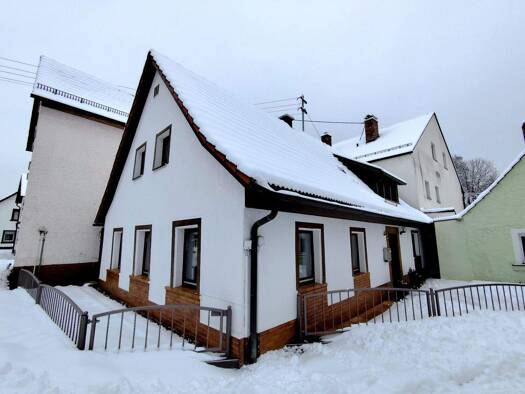 Einfamilienhaus zum Kauf 120.000 € 4 Zimmer 70,1 m² 102 m² Grundstück Stadtsteinach 95346