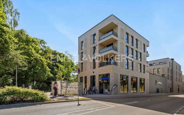 Wohnung zur Miete - Erstbezug 1.425 € 3 Zimmer 75,5 m² 2. Geschoss frei ab 01.09.2025 Am Schloß Ahrensburg 22926