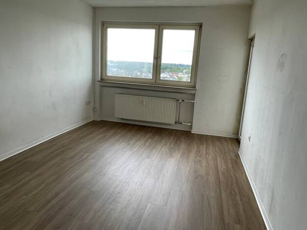 Wohnung zur Miete 623 € 2 Zimmer 54,5 m² 10. Geschoss frei ab 19.07.2025 Landgrafenring 74 Lichtenplatte Offenbach am Main 63071
