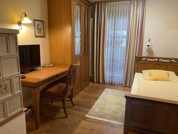 Studio zur Miete auf Zeit 430 € 1 Zimmer 12 m² frei ab sofort Ziegelsteige 11 Lampoldshausen Hardthausen 74239