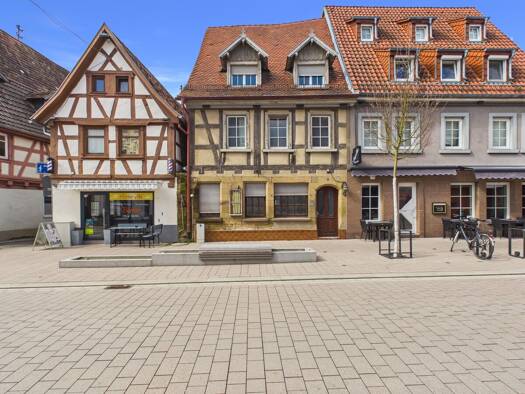 Haus zum Kauf 299.000 € 9 Zimmer 162 m² 150 m² Grundstück Bretten Bretten 75015