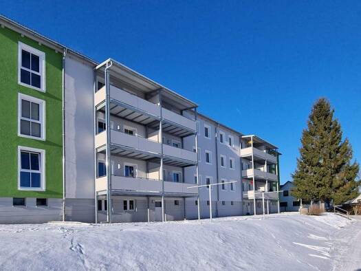 Wohnung zur Miete - Erstbezug 645 € 3 Zimmer 68 m² 2. Geschoss frei ab 01.05.2026 Schillerstraße 3 Schleiz 07907