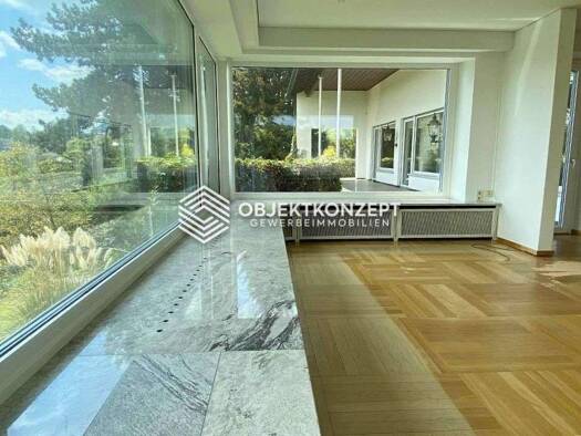 Villa zur Miete 2.800 € 7 Zimmer 330 m² 1.895 m² Grundstück Engen 78234