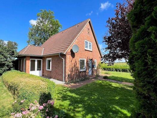 Einfamilienhaus zum Kauf provisionsfrei 179.000 € 5 Zimmer 115 m² 625 m² Grundstück frei ab sofort Maasbüll Risum-Lindholm 25920