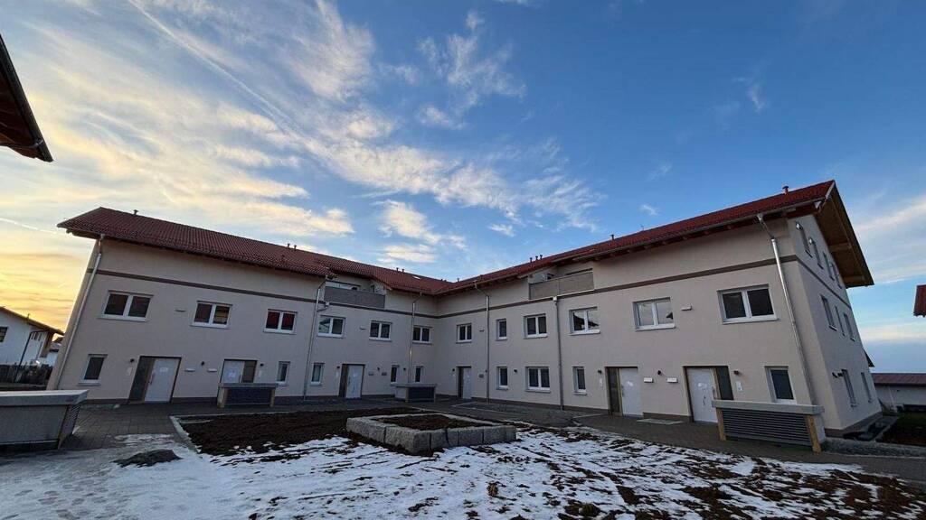 Maisonette zur Miete 1.378 € 4 Zimmer 111,7 m² frei ab 01.04.2026 Mankham Mankham Feichten an der Alz 84550