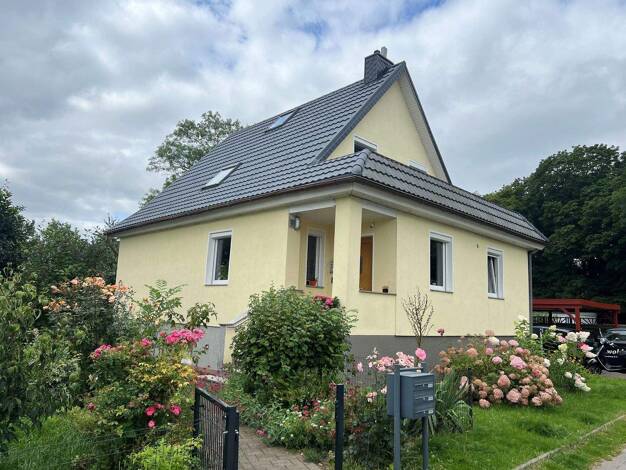 Wohnung zur Miete 650 € 2 Zimmer 49 m² Altefähr 18573