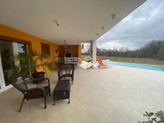 Haus zum Kauf 580.000 € 3 Zimmer 200 m² Svetvinčenat