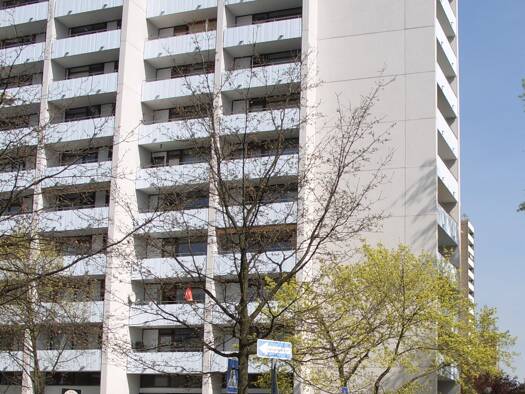 Wohnung zur Miete 650 € 1 Zimmer 37 m² Geschoss 6/17 frei ab sofort Niederrad Frankfurt am Main 60528