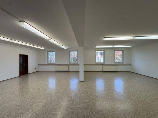 Bürofläche zur Miete 1.800 € 6 Zimmer 200 m² Bürofläche Poppenreuth Fürth 90765