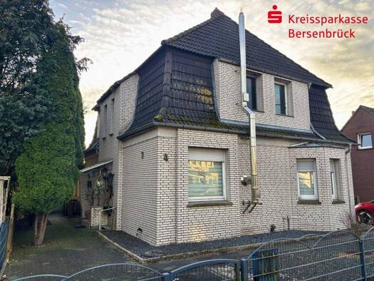 Einfamilienhaus zum Kauf 293.000 € 6 Zimmer 195 m² 798 m² Grundstück Neustadt Quakenbrück 49610