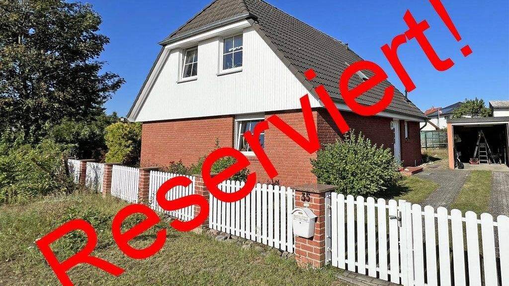 Einfamilienhaus zum Kauf 368.000 € 4 Zimmer 112 m² 607 m² Grundstück frei ab sofort Biesenthaler Straße 35 Finow Eberswalde 16227