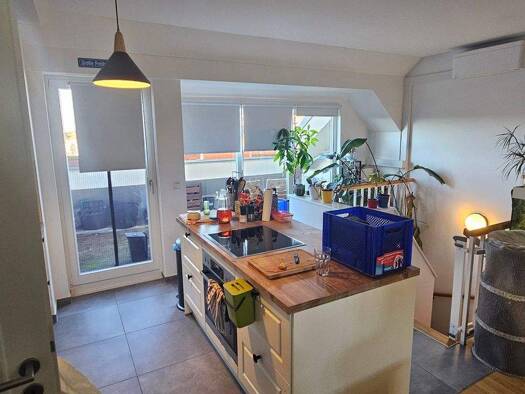 Maisonette zur Miete 1.050 € 4 Zimmer 111,7 m² 4. Geschoss frei ab 01.03.2026 Wurzner Straße 9 Neustadt-Neuschönefeld Leipzig 04315