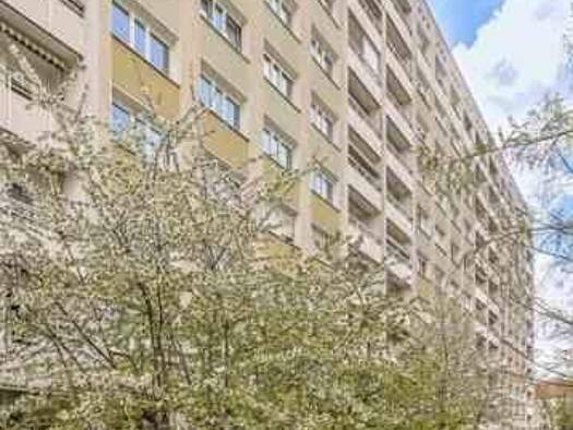 Wohnung zur Miete 459 € 2 Zimmer 46,5 m² 8. Geschoss frei ab 18.04.2026 Hans-Grundig-Str. 18 Johannstadt-Süd Dresden 01307