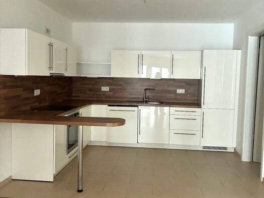 Wohnung zur Miete 1.550 € 2 Zimmer 84,3 m² 2. Geschoss frei ab sofort Hansaallee 147 Westend-Nord Frankfurt am Main 60320