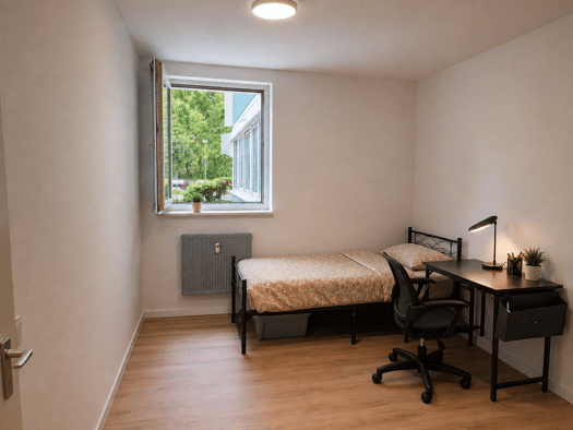 WG-Zimmer zur Miete 450 € 15 m² frei ab 01.11.2026 Büchenbach Erlangen 91056