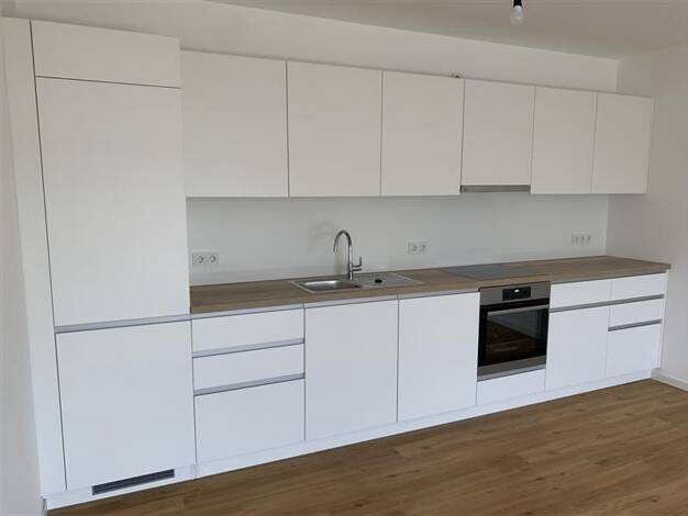 Wohnung zur Miete - Erstbezug 1.268 € 3 Zimmer 72 m² 2. Geschoss frei ab 01.05.2026 Krampnitzer Straße 14 Falkensee 14612