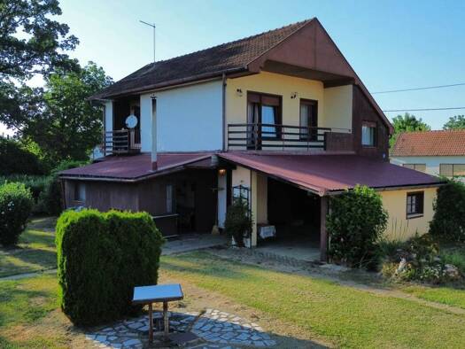 Einfamilienhaus zum Kauf 90.000 € 3 Zimmer 163 m² Lukač 33406