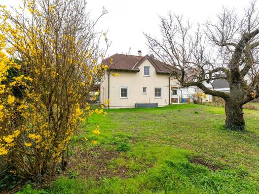 Haus zum Kauf 939.000 € 177 m² 704 m² Grundstück Wiener Neudorf 2351