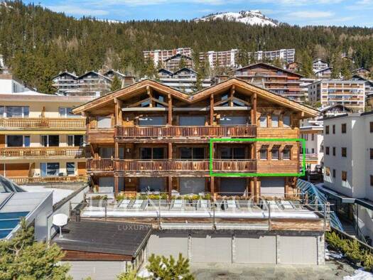 Studio zum Kauf 2.110.000 CHF 4,5 Zimmer 152 m² 2. Geschoss frei ab 15.07.2026 Crans-Montana 3963