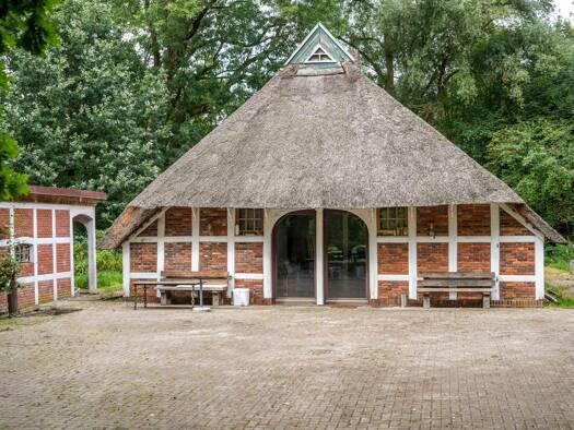 Einfamilienhaus zum Kauf 549.000 € 5 Zimmer 165 m² 17.500 m² Grundstück Barghorn Ovelgönne 26939